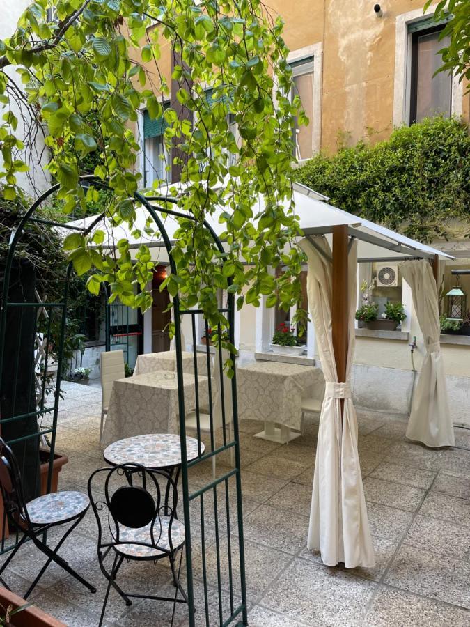 Hotel Apostoli Garden Venedik Dış mekan fotoğraf
