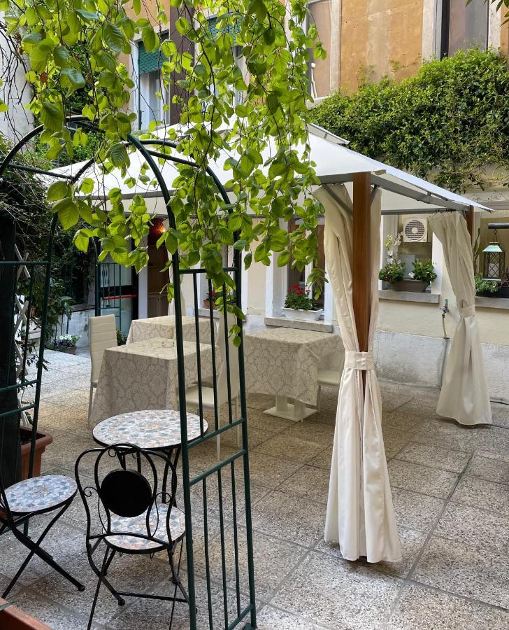Hotel Apostoli Garden Venedik Dış mekan fotoğraf